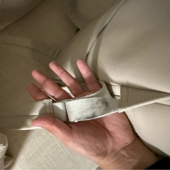 Metro Backpack - Picture 7 of 7